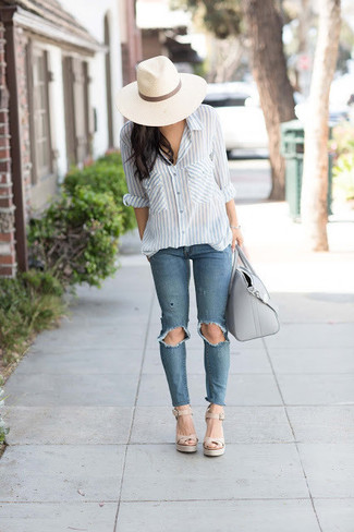Beige Straw Hat Outfits For Women: 