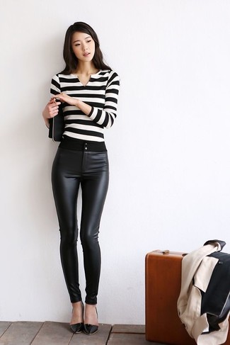 Women's White and Black Horizontal Striped V-neck Sweater, Black Leather Skinny Pants, Black Leather Pumps, Black Leather Clutch