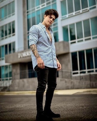 Men's White and Navy Vertical Striped Long Sleeve Shirt, Black Skinny Jeans, Black Suede Chelsea Boots, Gold Watch