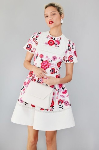 7231 The Perfect Time Has Arisen To Wear This Floral Midi Dress 