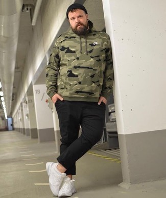 Olive Camouflage Hoodie Outfits For Men: 