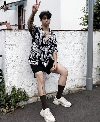Black and White Print Short Sleeve Shirt Outfits For Men In Their Teens: 