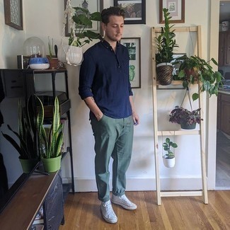 Mint Chinos Outfits: 