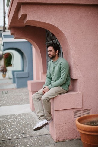 Mint Long Sleeve T-Shirt Outfits For Men: 