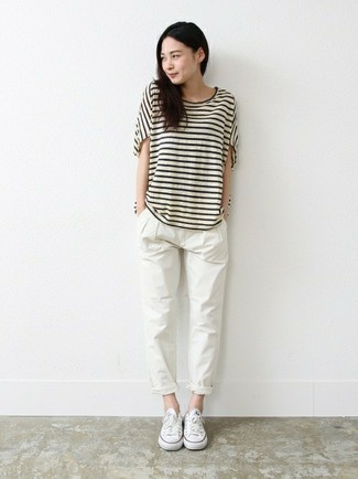 White and Black Horizontal Striped Crew-neck T-shirt Relaxed Outfits For Women: 