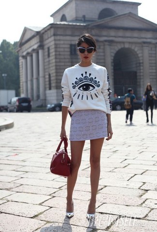 Women's White Print Crew-neck Sweater, Grey Print Mini Skirt, White Leather Pumps, Red Leather Tote Bag
