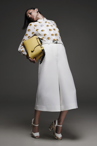 Yellow Leather Handbag Outfits: 