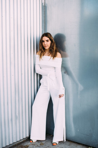 White Wide Leg Pants Hot Weather Outfits: 