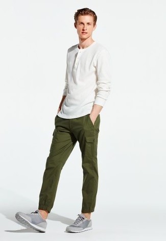 Loose Taper Fit Washed Cargo Pants
