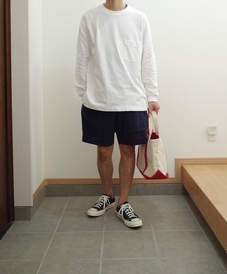 Men's White Long Sleeve T-Shirt, Navy Check Shorts, Black and White Canvas Low Top Sneakers, White Canvas Tote Bag