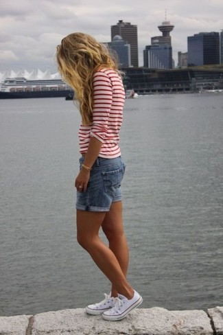 Women's Gold Bracelet, White Low Top Sneakers, Blue Denim Shorts, White and Red Horizontal Striped Long Sleeve T-shirt
