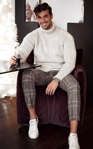 White Knit Wool Turtleneck with Brown Plaid Wool Dress Pants Outfits For Men: 