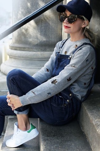 Navy Denim Overalls Outfits: 