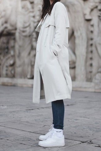 White Trenchcoat Outfits For Women: 