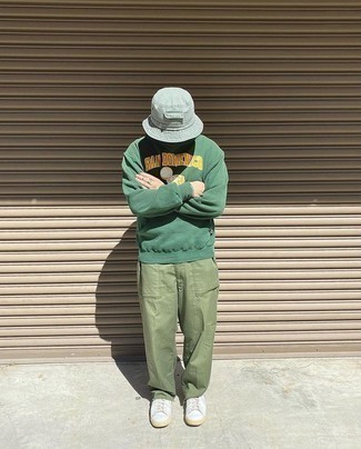 Green Bucket Hat Outfits For Men: 