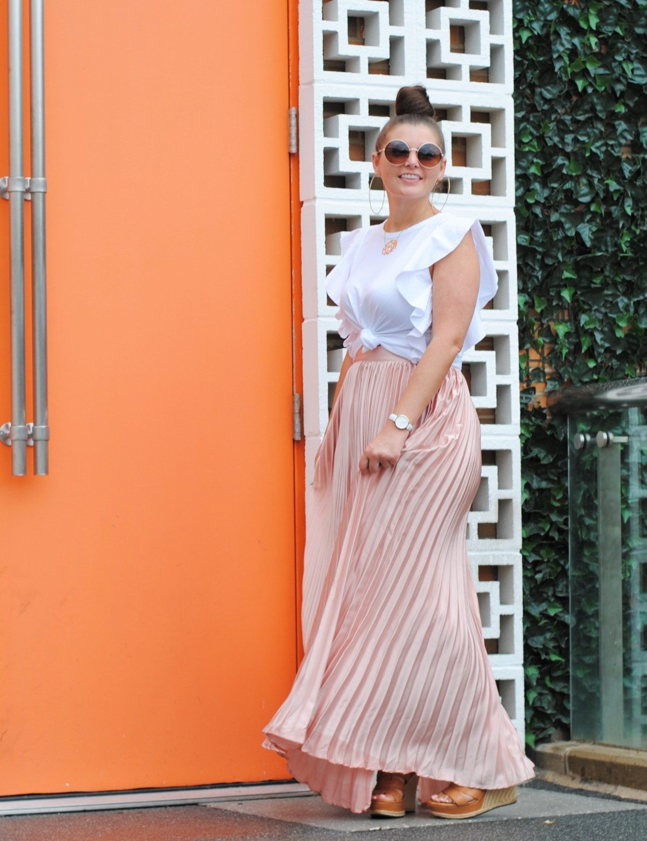 Women's White Ruffle Crew-neck T-shirt, Pink Pleated Maxi Skirt, Tan  Leather Wedge Sandals | Lookastic