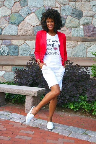 Women's White Leather Loafers, White Shorts, White Print V-neck T-shirt, Red Blazer