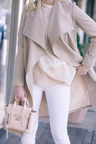 White Skinny Pants Outfits: 