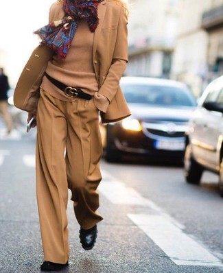 Tan Wool Blazer Outfits For Women: 
