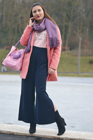 Violet Scarf Outfits For Women: 