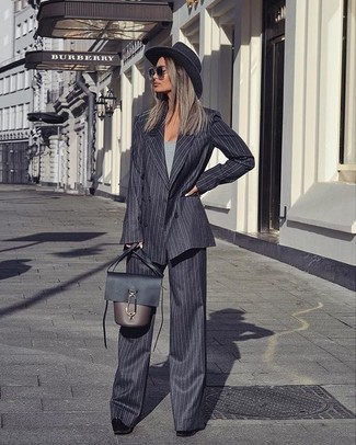 Vertical Striped Double Breasted Blazer Outfits For Women: 