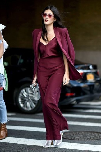 Burgundy Silk Tank Smart Casual Outfits For Women: 