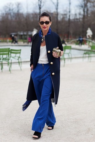 Blue Wide Leg Pants Smart Casual Outfits: 
