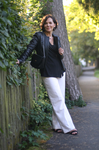 White Wide Leg Pants Outfits After 50: 