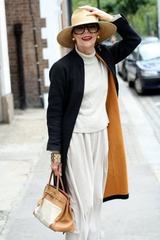 Beige Straw Hat Outfits For Women After 60: 