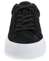 Converse Chuck Taylor All Star One Star Low Top Sneaker