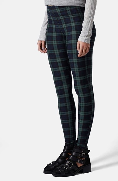 https://cdn.lookastic.com/navy-and-green-plaid-skinny-pants/blackwatch-check-maternity-leggings-original-110404.jpg