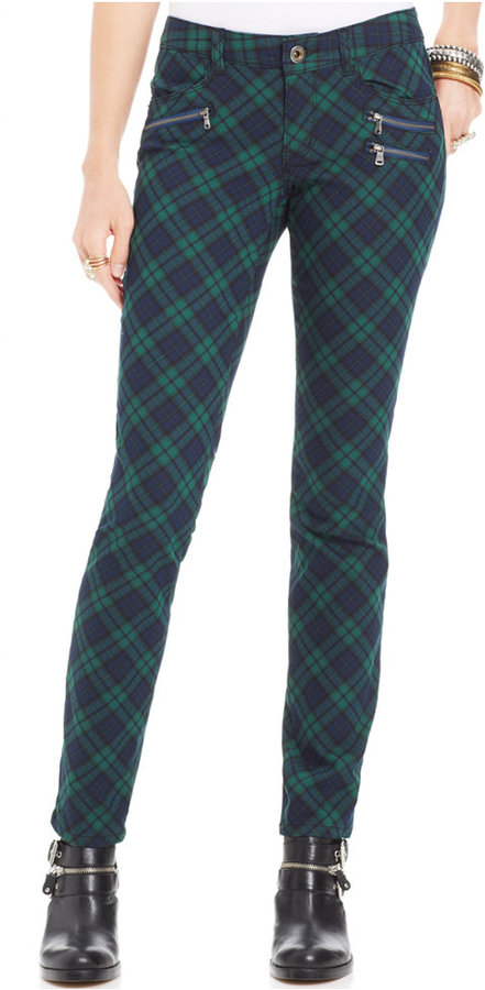 What To Wear With Blue And Green Plaid Pants - Get Fashion Today