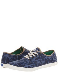 Navy and White Plimsolls