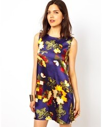 Yumi Graphic Floral Shift Dress
