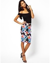 Lipsy Pencil Skirt In Blurred Floral Print