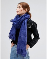 Lavand Knitted Scarf