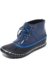 Navy Leather Snow Boots
