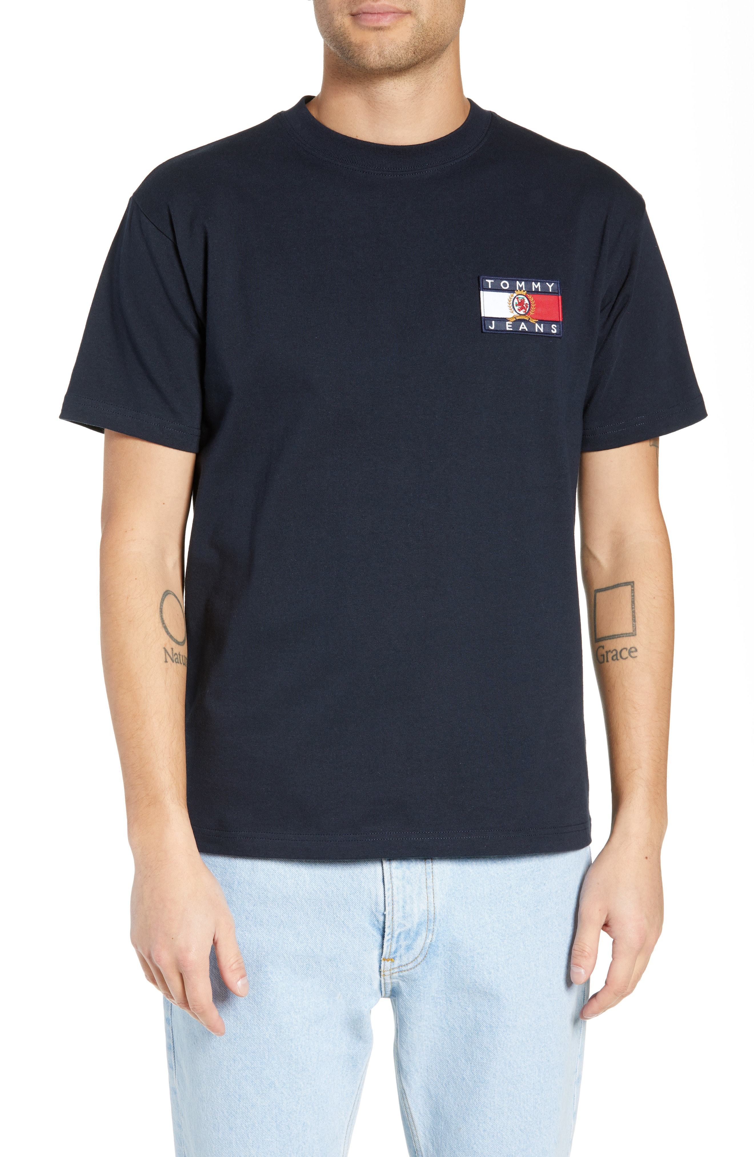 Tommy Jeans Crest Flag Logo T Shirt 