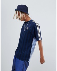 adidas Originals T Shirt With Back Print In Navy Dh5058