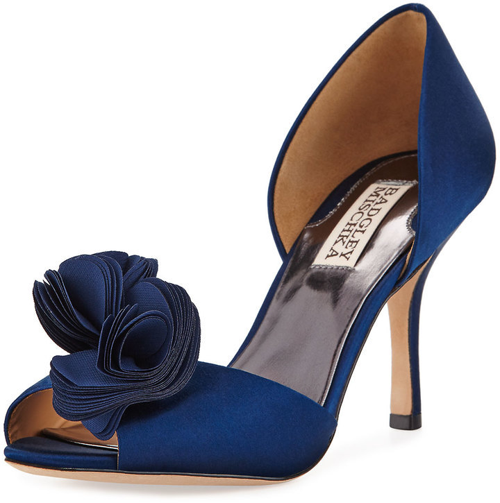 Badgley mischka discount thora pump