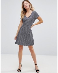 Traffic People Capped Sleeve Shift Dress