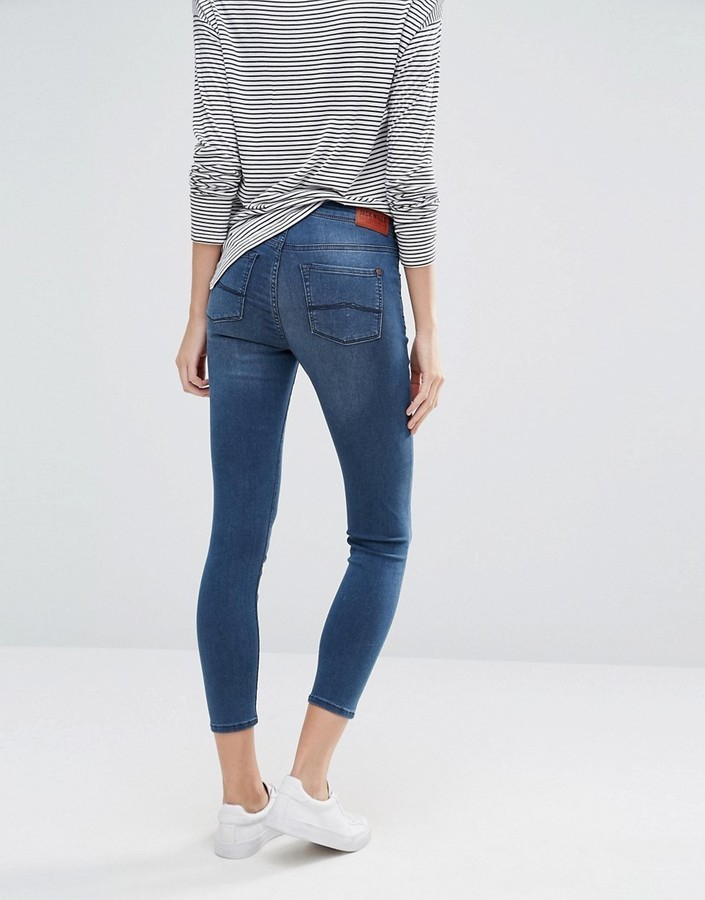 jack wills cropped jeans