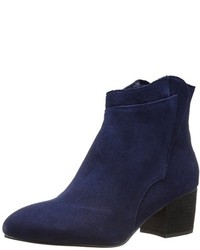 Chinese Laundry Handy Suede Ankle Boot