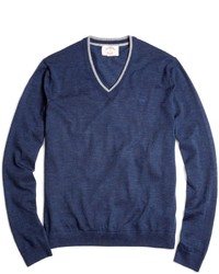 Brooks Brothers Tipped V Neck Sweater With Golden Fleece Logo