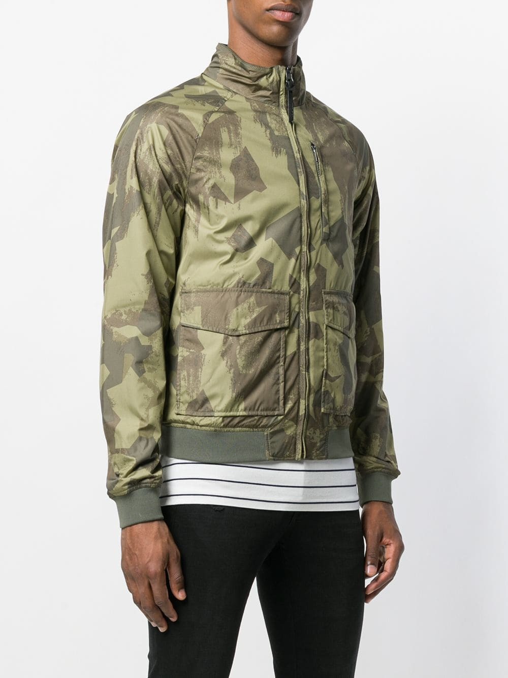 Woolrich 2025 reversible bomber