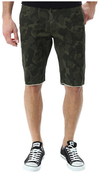 vans camouflage shorts