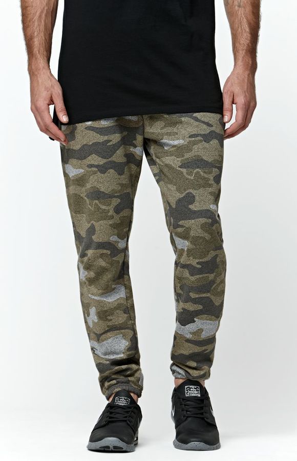 camo fleece joggers