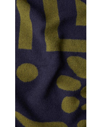 Burberry Graphic Blanket Scarf