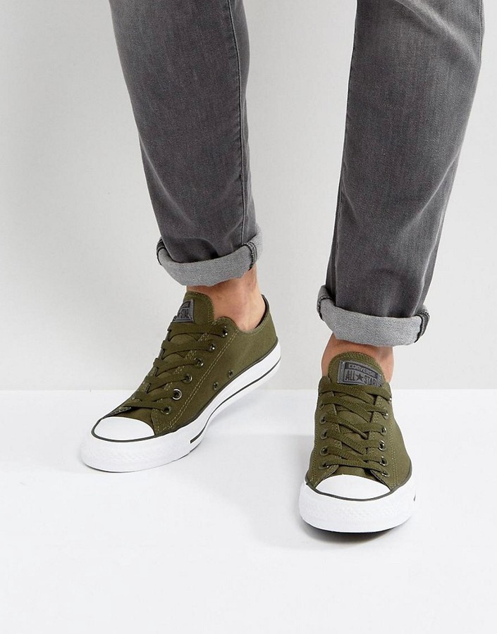 how to wear green converse
