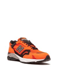 New Balance M920neo Low Top Sneakers
